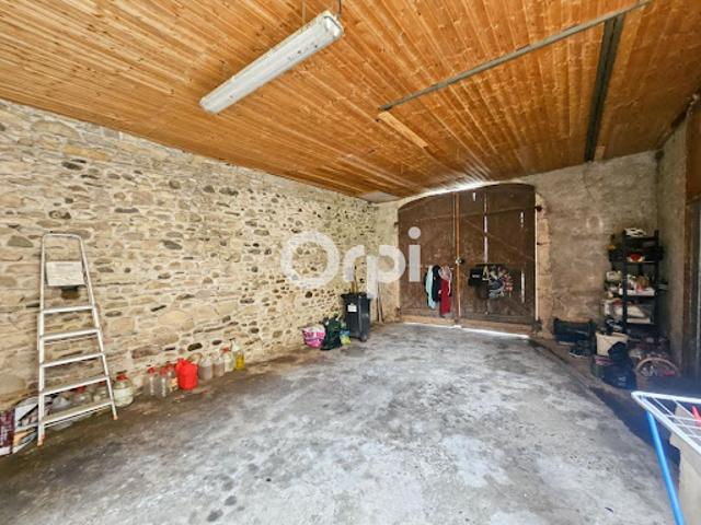 Vente Maison 5 pièces 185 m2 Bugnein