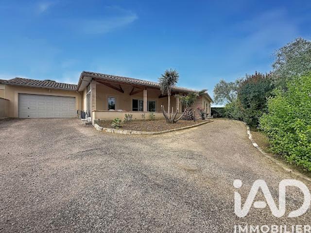 Vente Maison 5 pièces 185 m2 Beaumont de Lomagne