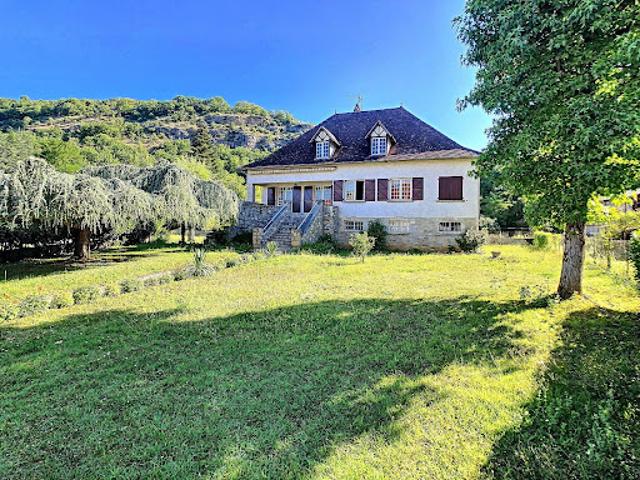 Vente Maison 5 pièces 185 m2 Saint Martin Labouval