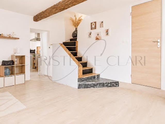 Vente Maison 5 pièces 185.6 m2 Brézilhac