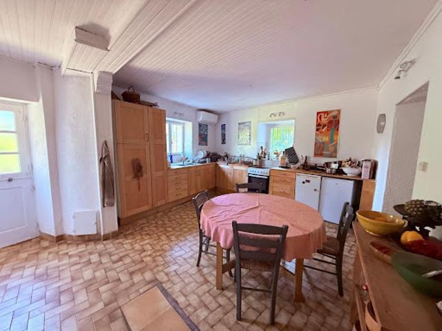 Vente Maison 5 pièces 186.26 m2 Moussac