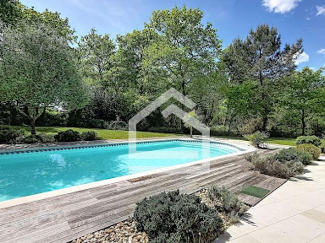 Vente Maison 5 pièces 186 m2 Arsac