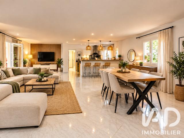 Vente Maison 5 pièces 186 m2 Frejus