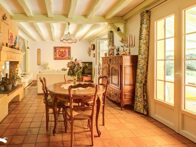 Vente Maison 5 pièces 186 m2 La Chapelle aux Brocs
