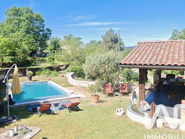 Vente Maison 5 pièces 186 m2 Lablachère