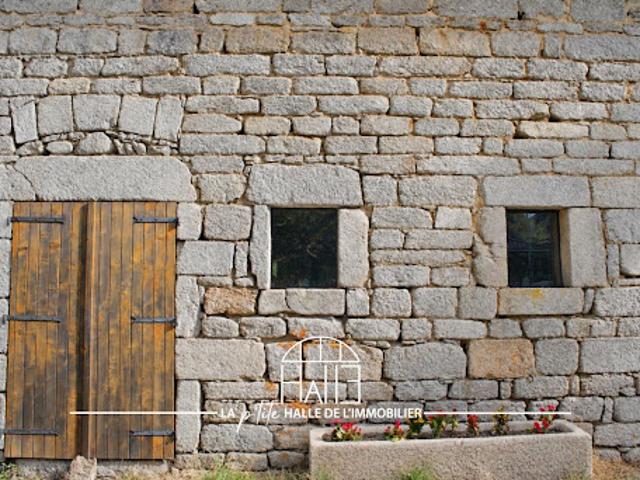 Vente Maison 5 pièces 186 m2 Saint Pierre Chérignat