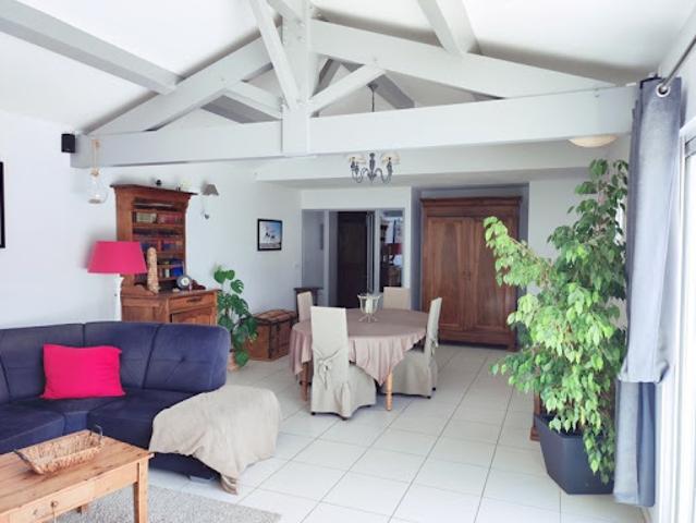Vente Maison 5 pièces 187 m2 Bourgneuf