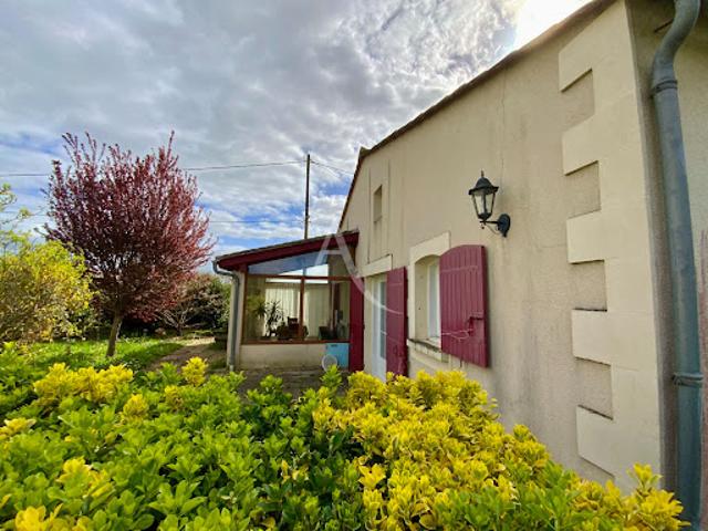 Vente Maison 5 pièces 188 m2 Mirambeau