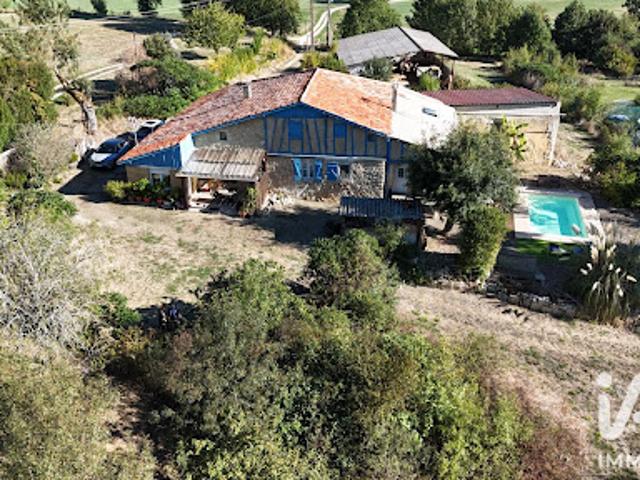 Vente Maison 5 pièces 188 m2 Courrensan
