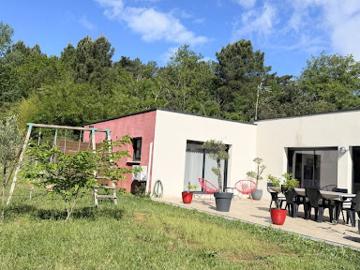 Vente Maison 5 pièces 188 m2 Salavas