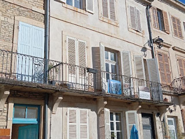 Vente Maison 5 pièces 189 m2 Saint Gengoux le National