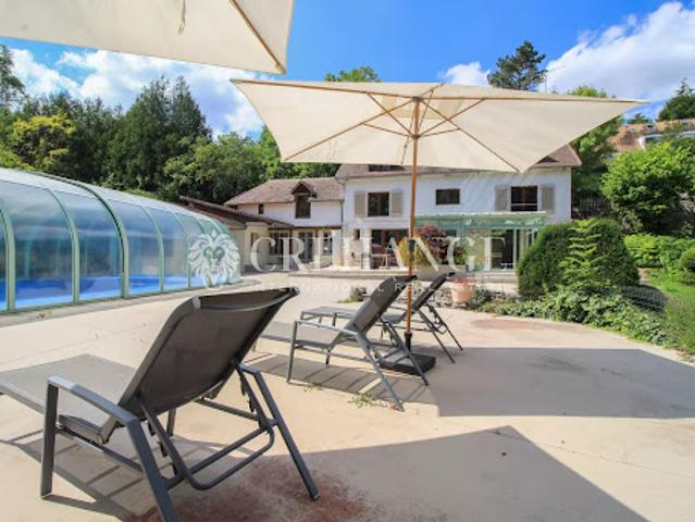 Vente Maison 5 pièces 180 m2 Montchauvet