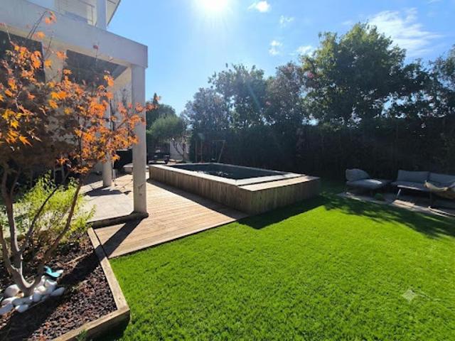 Vente Maison 5 pièces 180 m2 Bouillargues