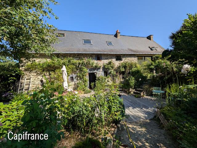 Vente Maison 5 pièces 180 m2 Carentoir