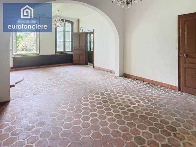 Vente Maison 5 pièces 180 m2 Chennegy