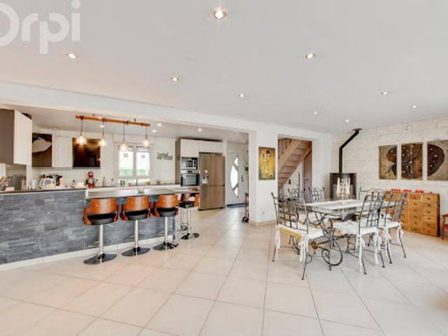 Vente Maison 5 pièces 180 m2 Juilly