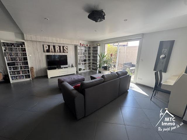 Vente Maison 5 pièces 180 m2 Loyettes