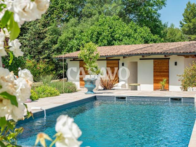 Vente Maison 5 pièces 180 m2 Saint Cannat