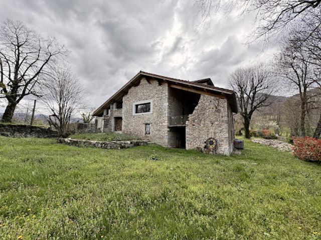 Vente Maison 5 pièces 180 m2 Saint Jean en Royans