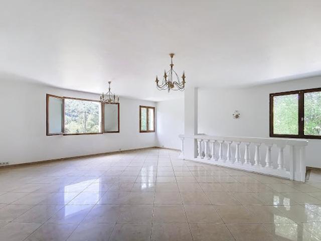 Vente Maison 5 pièces 180 m2 Saint Joseph de Rivière