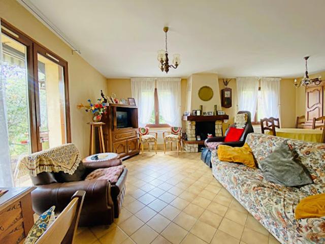 Vente Maison 5 pièces 180 m2 Saubens
