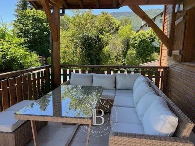 Vente Maison 5 pièces 180 m2 Sevrier