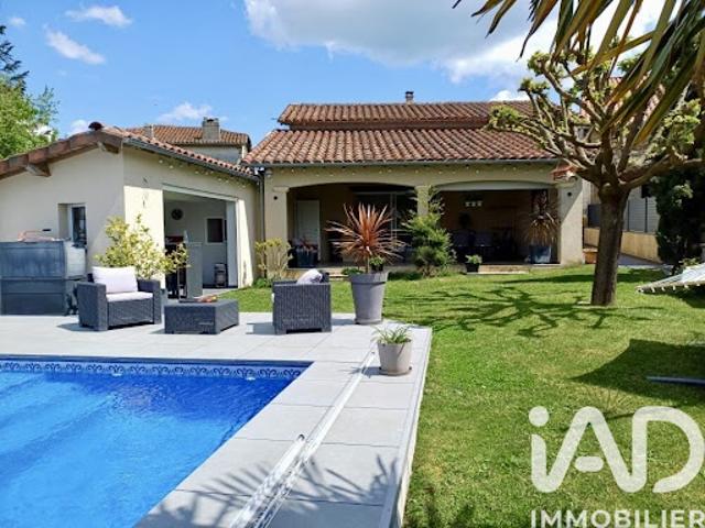 Vente Maison 5 pièces 181 m2 Montredon