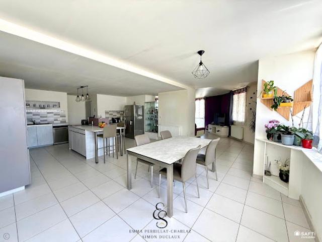 Vente Maison 5 pièces 182 m2 Anneyron