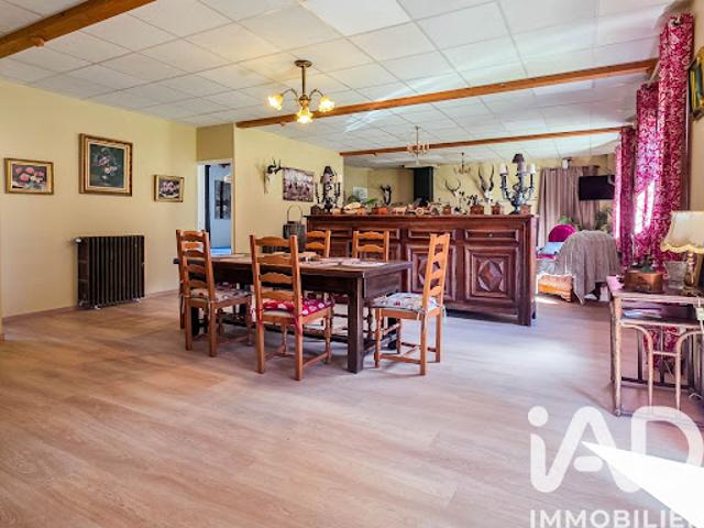 Vente Maison 5 pièces 182 m2 Saint Chély d'Aubrac