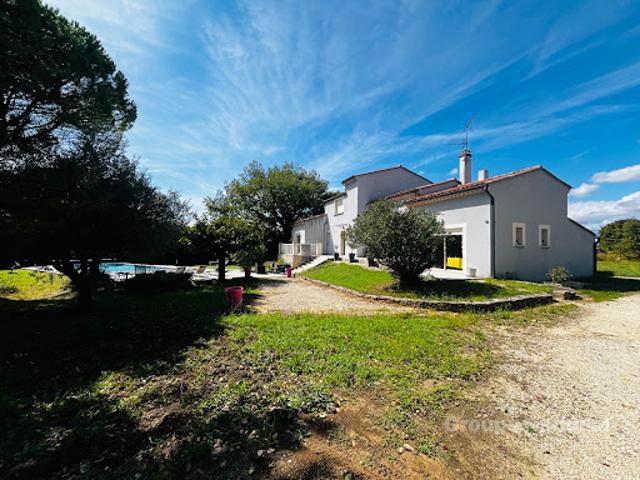 Vente Maison 5 pièces 182 m2 Saint Privat de Champclos