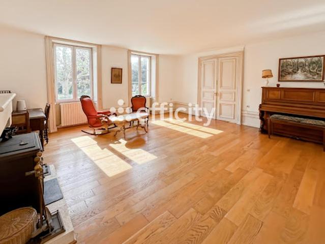 Vente Maison 5 pièces 182 m2 Sainte severe