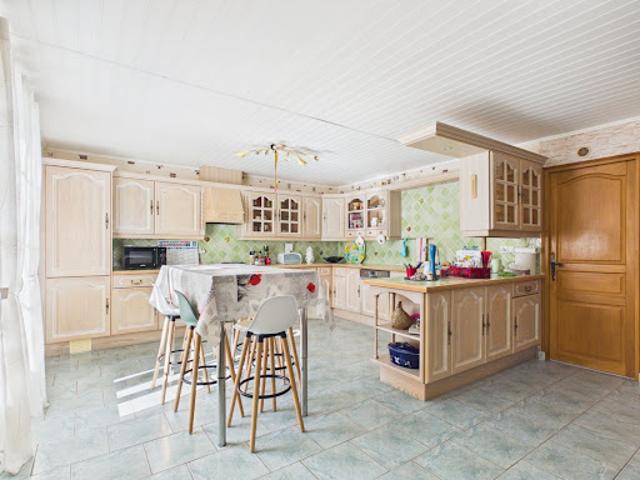 Vente Maison 5 pièces 182 m2 Vendeuil Caply