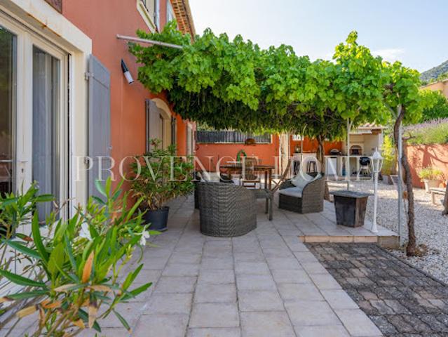 Vente Maison 5 pièces 183 m2 Maubec