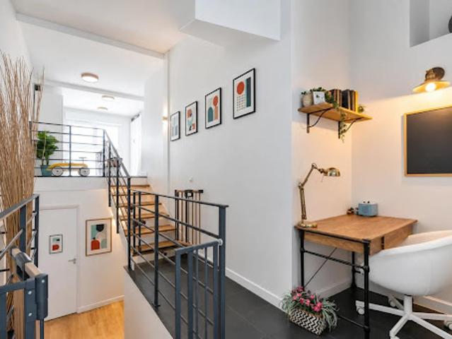Vente Maison 5 pièces 183 m2 Suresnes