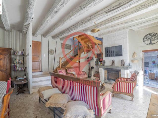 Vente Maison 5 pièces 183 m2 Saint Germain du Puy
