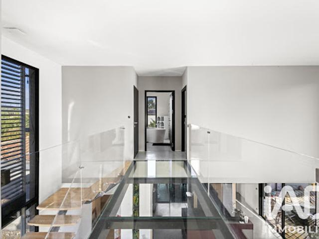 Vente Maison 5 pièces 194 m2 Meyreuil