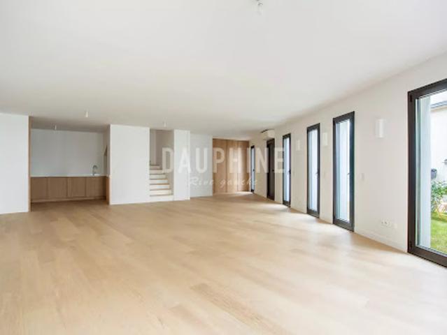 Vente Maison 5 pièces 194.26 m2 Paris 13ème