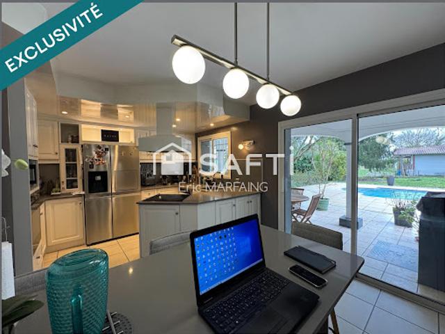 Vente Villa 5 pièces 195 m2 Mées