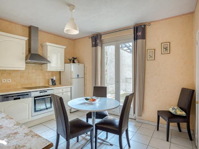 Vente Maison 5 pièces 195 m2 Miramont de Guyenne