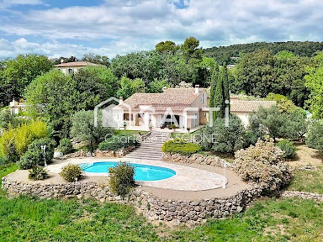 Vente Maison 5 pièces 196 m2 Lorgues