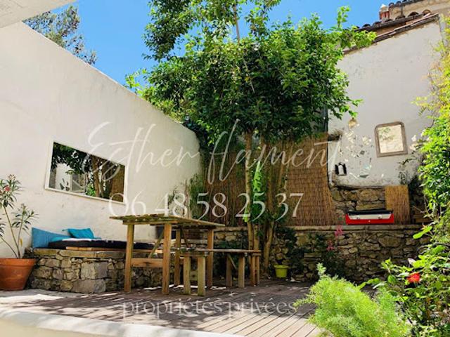 Vente Maison 5 pièces 196 m2 Saint Hippolyte du Fort