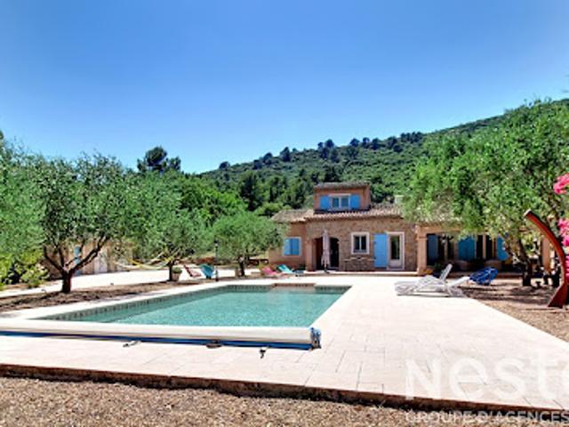 Vente Maison 5 pièces 198 m2 Le Cannet des Maures