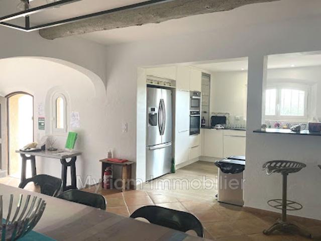 Vente Maison 5 pièces 198 m2 Peymeinade