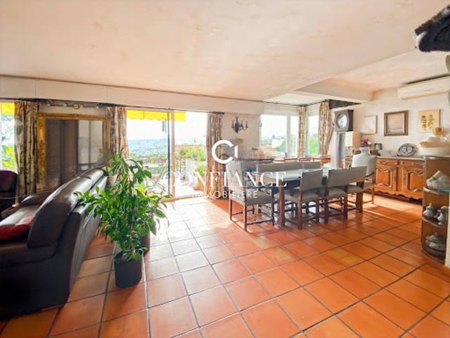 Vente Maison 5 pièces 199 m2 Nice
