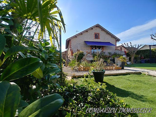 Vente Maison 5 pièces 199 m2 Caussade