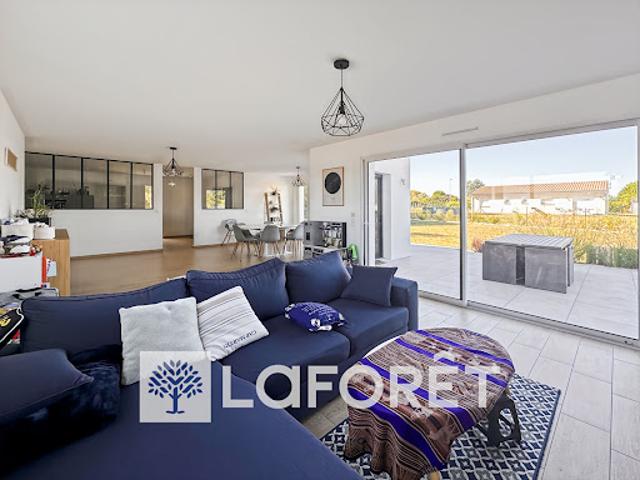 Vente Maison 5 pièces 199 m2 Rouffiac