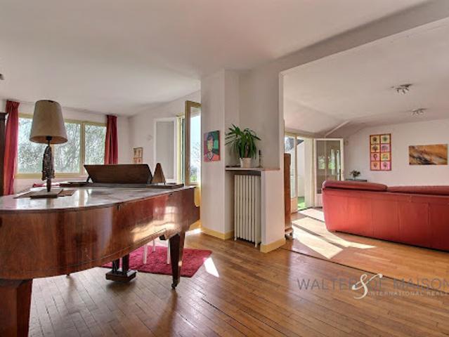 Vente Maison 5 pièces 199.29 m2 Suresnes