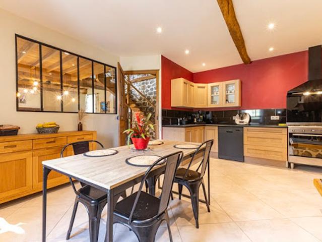 Vente Maison 5 pièces 190 m2 Bettes