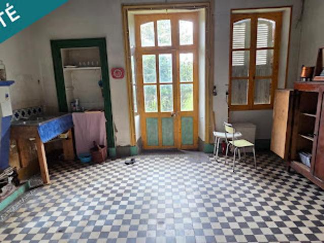 Vente Maison 5 pièces 190 m2 Pleumartin