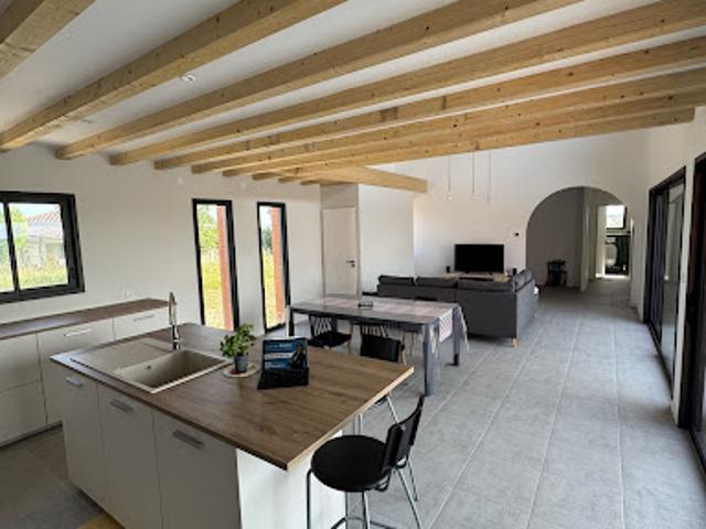 Vente Maison 5 pièces 191 m2 Puycornet